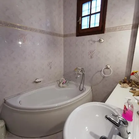 Archontiko Elena * Volos